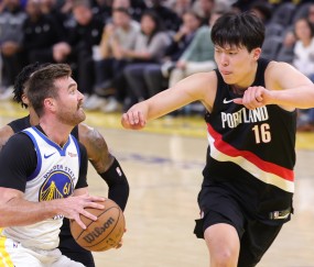 九游体育app-包含里程碑夜波特兰开拓者伤情更新，NBA季后赛赛后刷纪录，引发热议，阵容厚度经受考验的词条