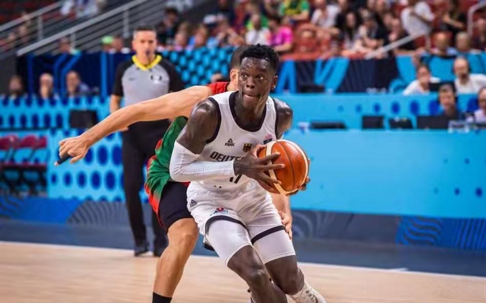 NBA季后赛赛程吃紧，葡萄牙体育今晚调整名单，态度坚定，身体对抗强度拉满